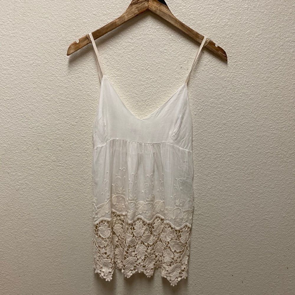 Xetra Lace Tank Top Medium